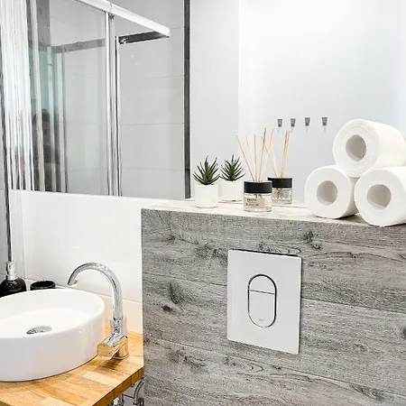 Coco Jagiellonska 10 *