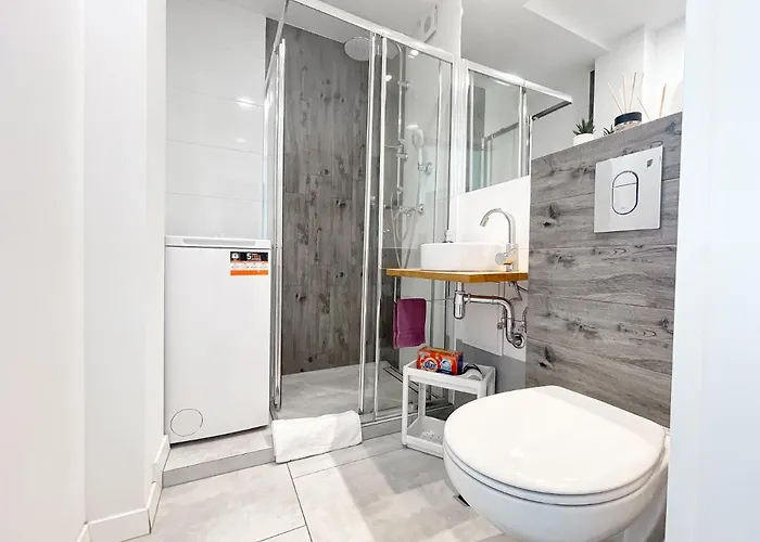 Coco Jagiellonska 10